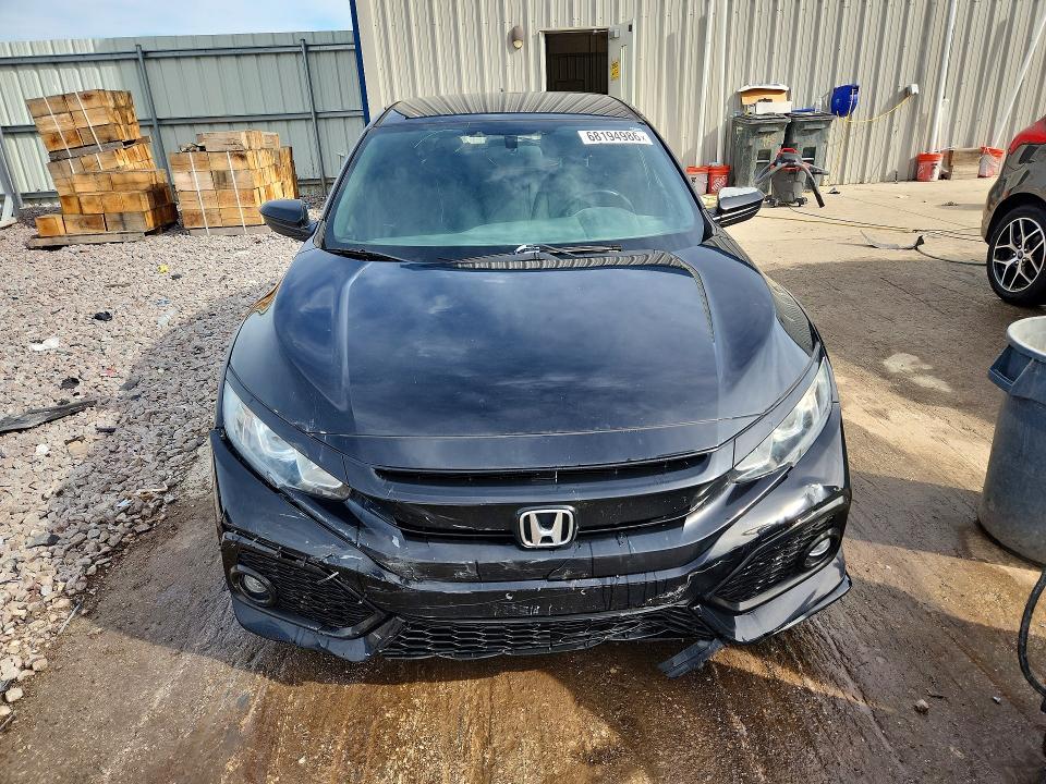 68194986 :رقم المزاد ، SHHFK7H44JU235328 vin ، 2018 Honda Civic مزاد بيع