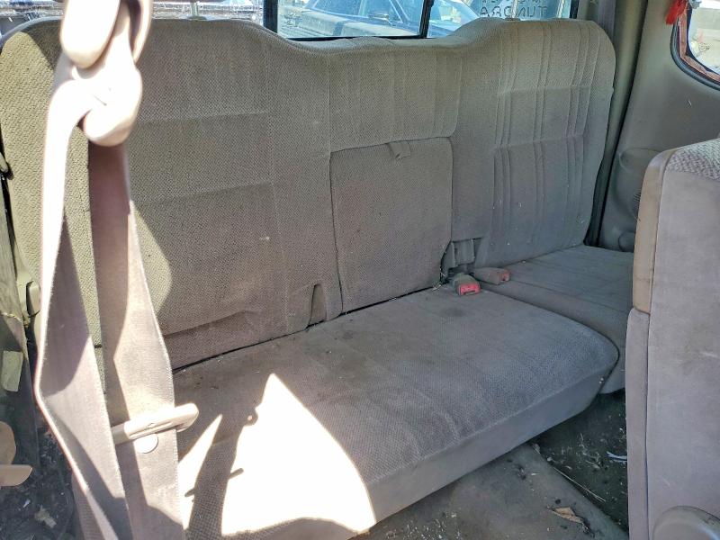 2002 Toyota Tundra მანქანა იყიდება აუქციონზე, vin: 5TBRT341925294381, აუქციონის ნომერი: 70156506