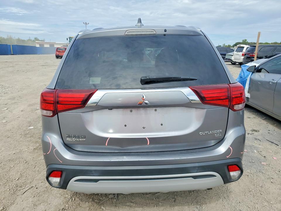 2019 Mitsubishi Outlander მანქანა იყიდება აუქციონზე, vin: JA4AD3A38KZ018967, აუქციონის ნომერი: 69903296