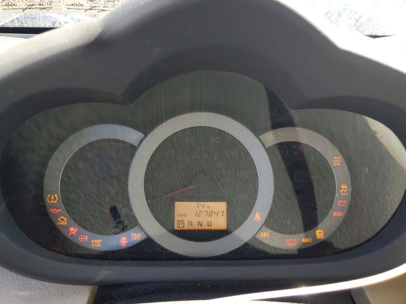 69081736 :رقم المزاد ، 2T3BF4DV9BW106823 vin ، 2011 Toyota Rav4 مزاد بيع
