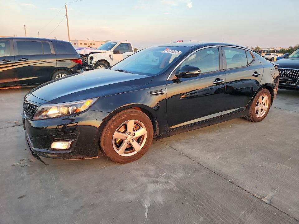 70720396 :رقم المزاد ، 5XXGM4A70EG270972 vin ، 2014 Kia Optima مزاد بيع