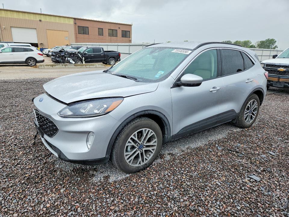 2020 Ford Escape მანქანა იყიდება აუქციონზე, vin: 1FMCU9H67LUB13807, აუქციონის ნომერი: 70446556