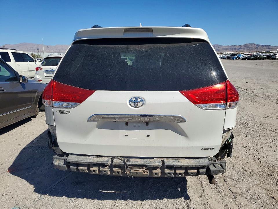 Продажа на аукционе авто 2014 Toyota Sienna, vin: 5TDYK3DC7ES437940, номер лота: 68050376
