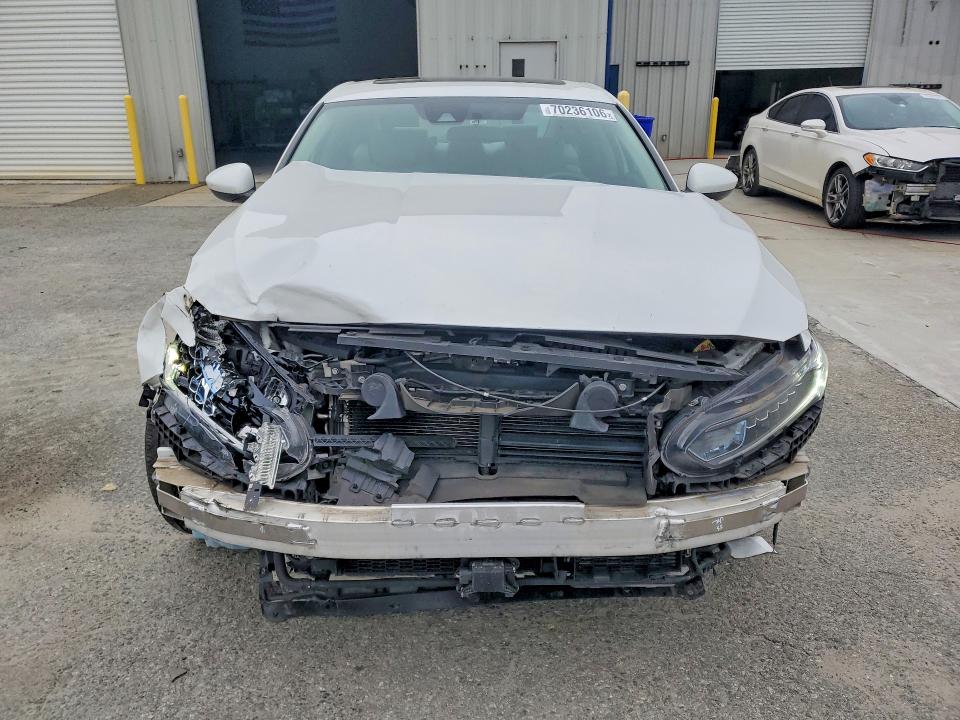 2019 Honda Accord მანქანა იყიდება აუქციონზე, vin: 1HGCV3F45KA006496, აუქციონის ნომერი: 70236106