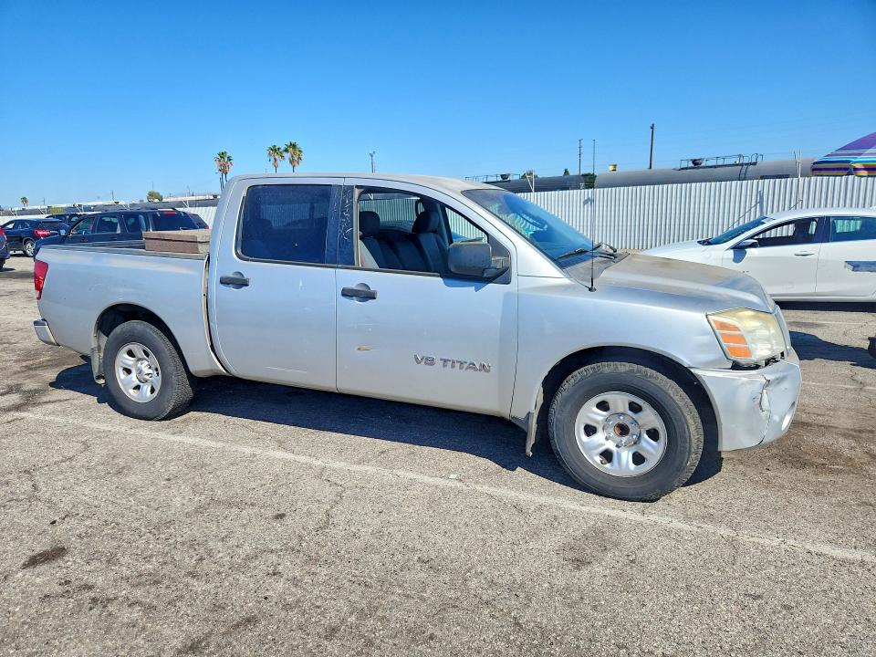 68697566 :رقم المزاد ، 1N6AA07A47N246365 vin ، 2007 Nissan Titan مزاد بيع