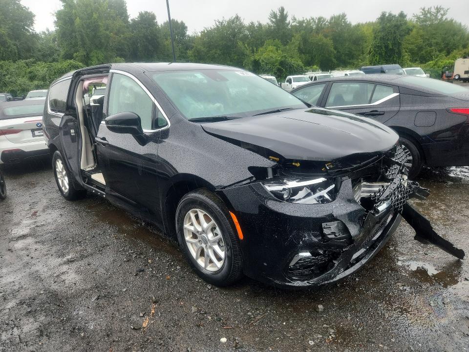 Aukcja sprzedaży 2024 Chrysler Pacifica, vin: 2C4RC1BG2RR136549, numer aukcji: 67342466