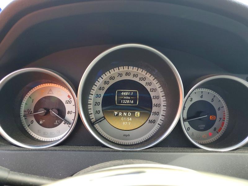 2012 Mercedes-benz C მანქანა იყიდება აუქციონზე, vin: WDDGF4HB1CA624842, აუქციონის ნომერი: 70025476