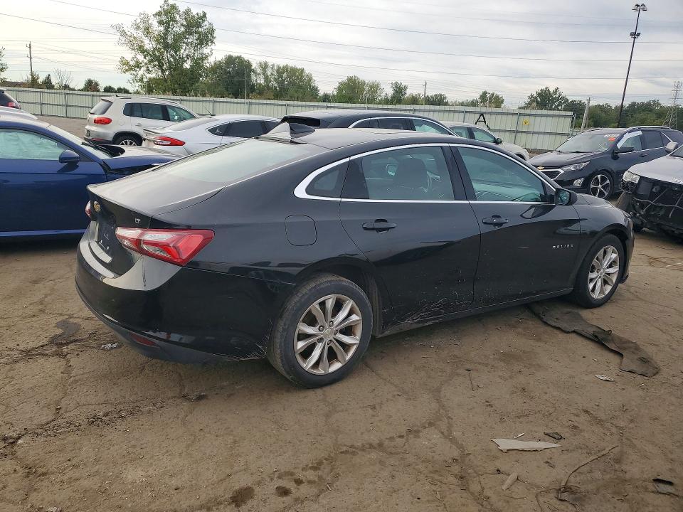 Продажа на аукционе авто 2019 Chevrolet Malibu, vin: 1G1ZD5STXKF221842, номер лота: 70324906