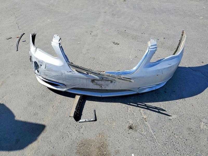 68819756 :رقم المزاد ، 1C3CCBAB4CN289573 vin ، 2012 Chrysler 200 مزاد بيع