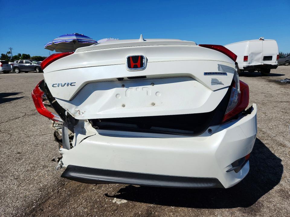70447216 :رقم المزاد ، 2HGFC1F96GH637978 vin ، 2016 Honda Civic مزاد بيع