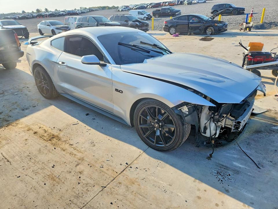 67627646 :رقم المزاد ، 1FA6P8CF4H5209394 vin ، 2017 Ford Mustang مزاد بيع