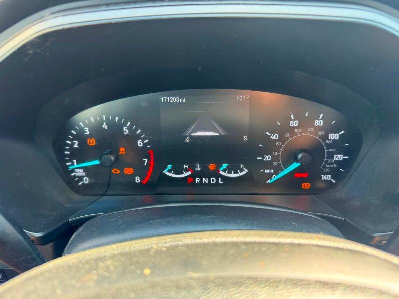 69387886 :رقم المزاد ، 1FMCU0F69LUA21662         vin ، 2020 Ford Escape مزاد بيع