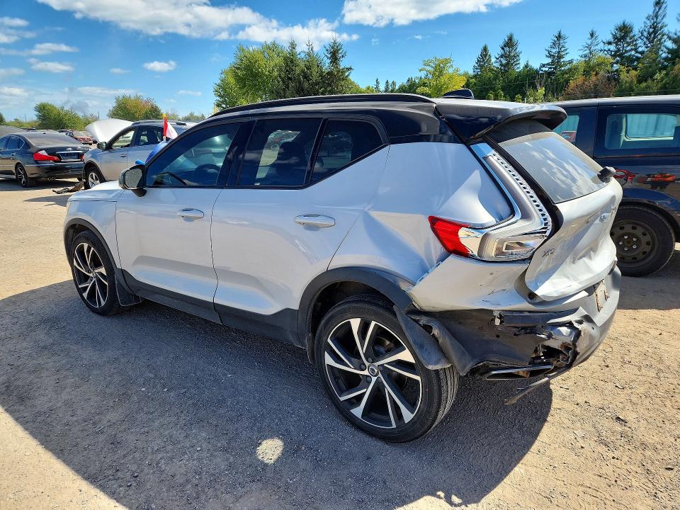 2020 Volvo Xc40 მანქანა იყიდება აუქციონზე, vin: YV4162UM4L2210621, აუქციონის ნომერი: 69157566