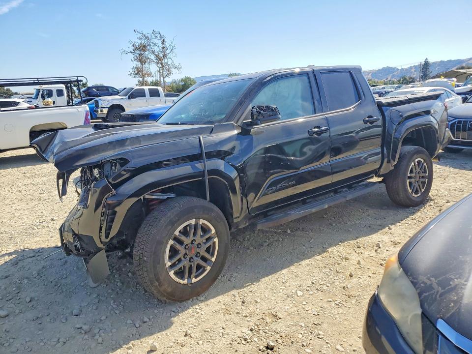 2026 Toyota Tacoma მანქანა იყიდება აუქციონზე, vin: 3TMLB5JN6TM289272, აუქციონის ნომერი: 68442346