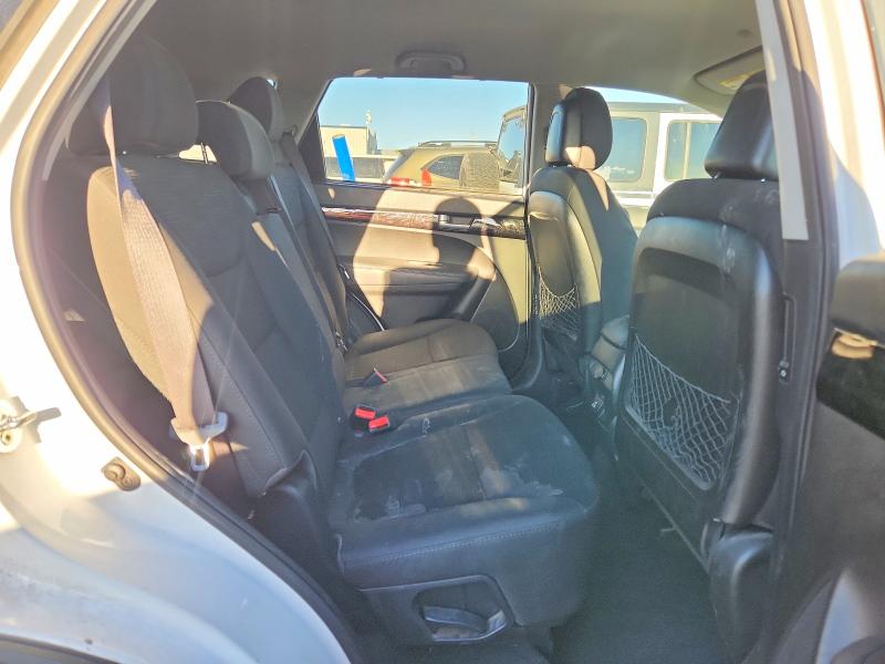 69507666 :رقم المزاد ، 5XYKTDA75EG513829 vin ، 2014 Kia Sorento مزاد بيع