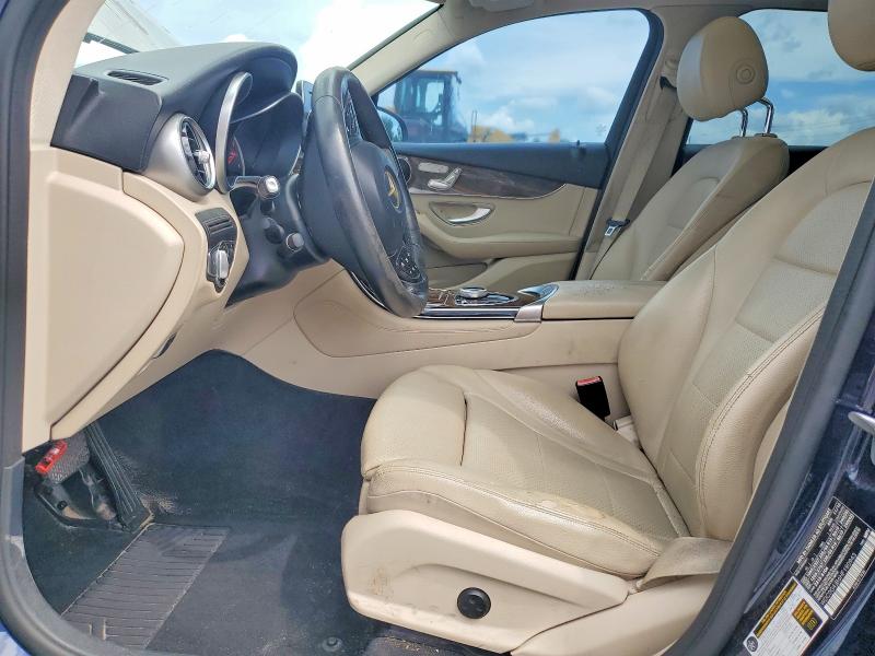 69004236 :رقم المزاد ، WDC0G4JB6HF190943 vin ، 2017 Mercedes-benz Glc مزاد بيع