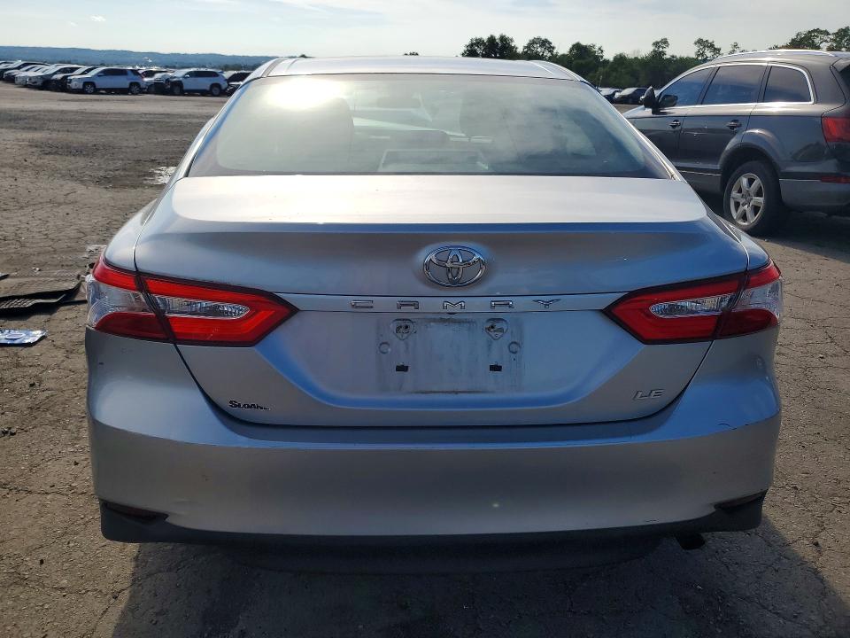 Продажа на аукционе авто 2018 Toyota Camry, vin: 4T1B11HK5JU506026, номер лота: 67908016