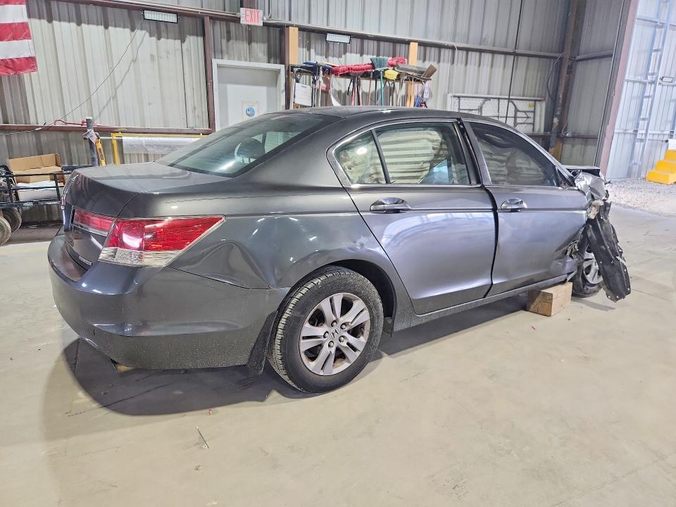 69018876 :رقم المزاد ، 1HGCP2F69BA046554 vin ، 2011 Honda Accord مزاد بيع