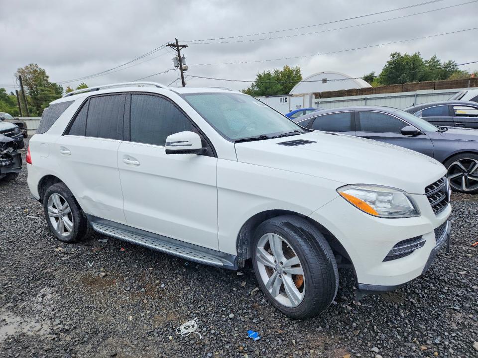 70808806 :رقم المزاد ، 4JGDA5JB1EA414641 vin ، 2014 Mercedes-benz Ml مزاد بيع