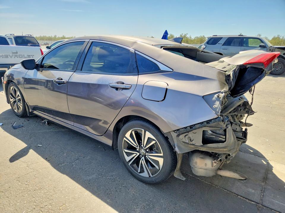 Продаж на аукціоні авто 2018 Honda Civic, vin: JHMFC1F3XJX016030, номер лоту: 68640956