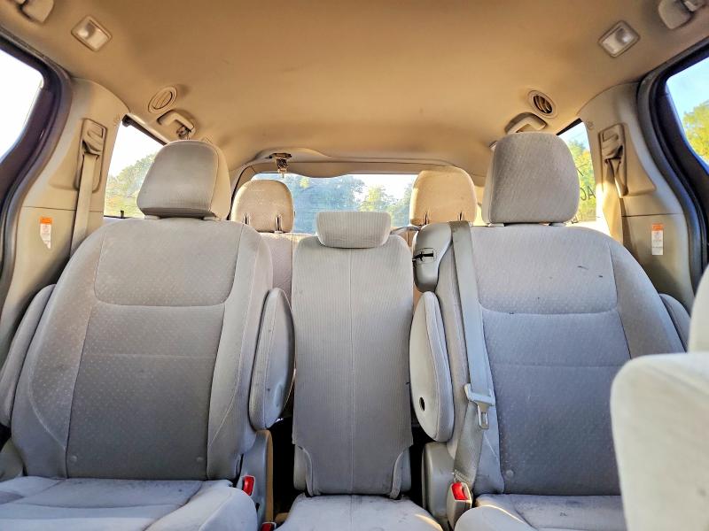 2017 Toyota Sienna მანქანა იყიდება აუქციონზე, vin: 5TDKZ3DCXHS816680, აუქციონის ნომერი: 70889946