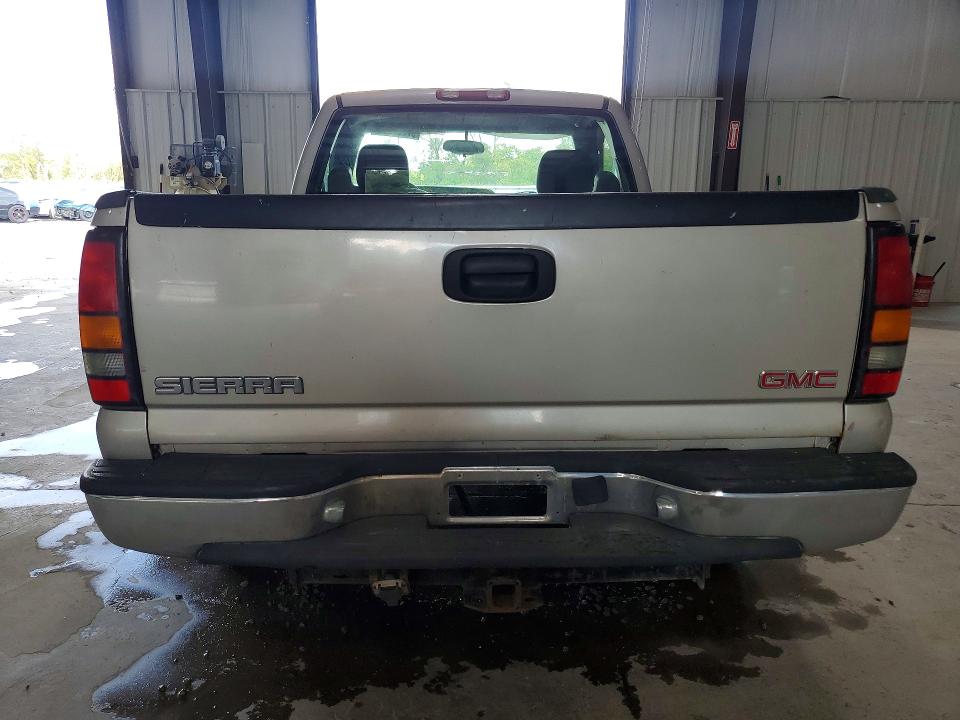 Продажа на аукционе авто 2005 Gmc New Sierra, vin: 1GTEC14X55Z323781, номер лота: 67262256