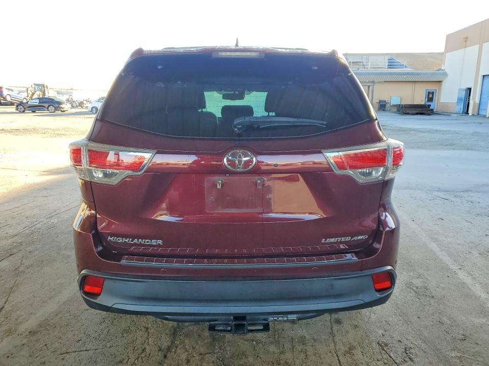2015 Toyota Highlander მანქანა იყიდება აუქციონზე, vin: 5TDDKRFH1FS114673, აუქციონის ნომერი: 70898116