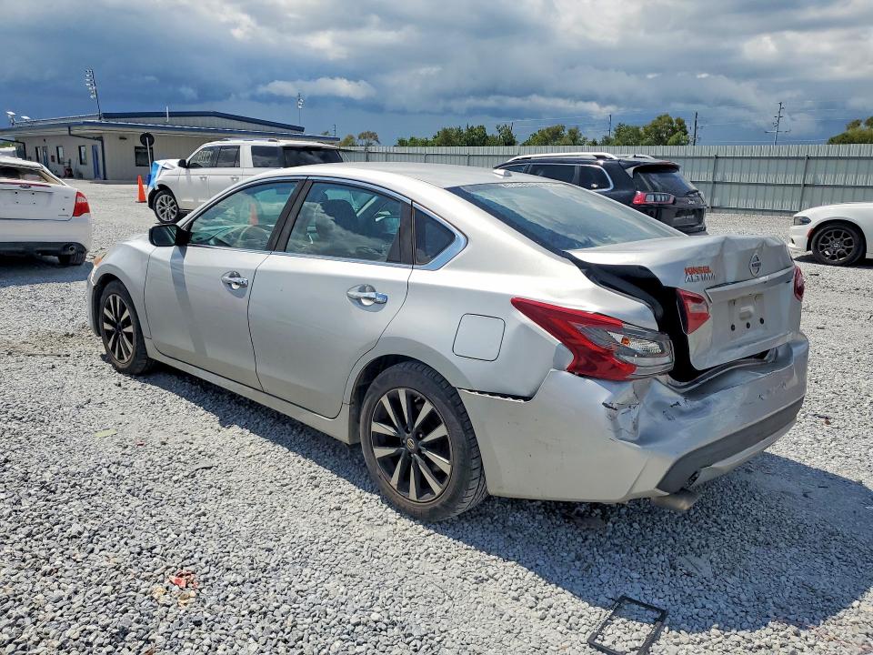 Продажа на аукционе авто 2018 Nissan Altima, vin: 1N4AL3AP3JC185241, номер лота: 68161916