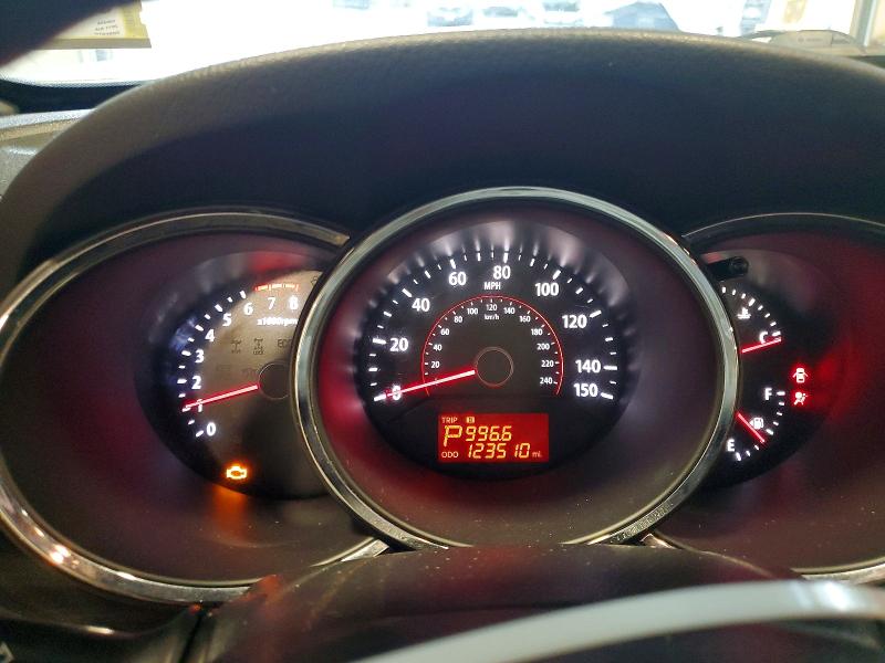 2011 Kia Sorento მანქანა იყიდება აუქციონზე, vin: 5XYKT3A18BG100434, აუქციონის ნომერი: 69090016