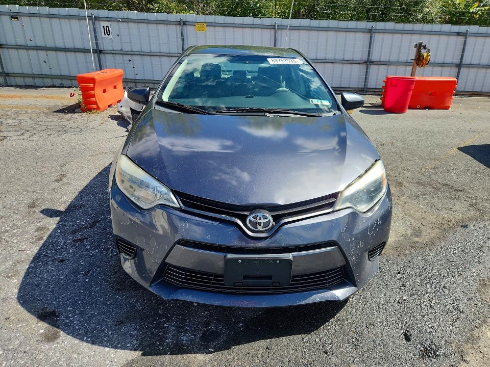 2015 Toyota Corolla მანქანა იყიდება აუქციონზე, vin: 5YFBURHE5FP198977, აუქციონის ნომერი: 68757936