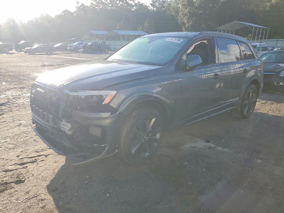 67678796 :رقم المزاد ، WA1LVBF70SD022083 vin ، 2025 Audi Q7 مزاد بيع