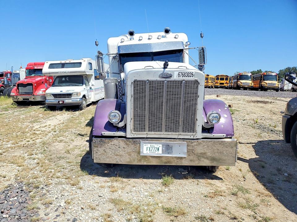 Aukcja sprzedaży 1998 Peterbilt 379, vin: 1XP5DR9X5WD453318, numer aukcji: 67683026