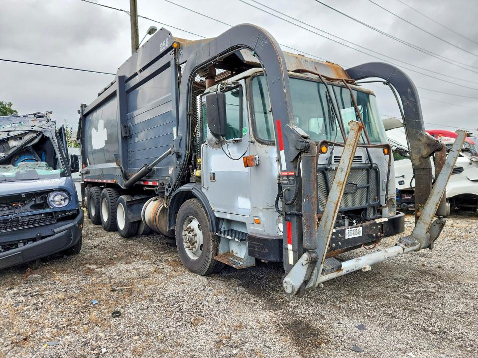 2015 Autocar Xpeditor მანქანა იყიდება აუქციონზე, vin: 5VCACLUFXFH218004, აუქციონის ნომერი: 68748346