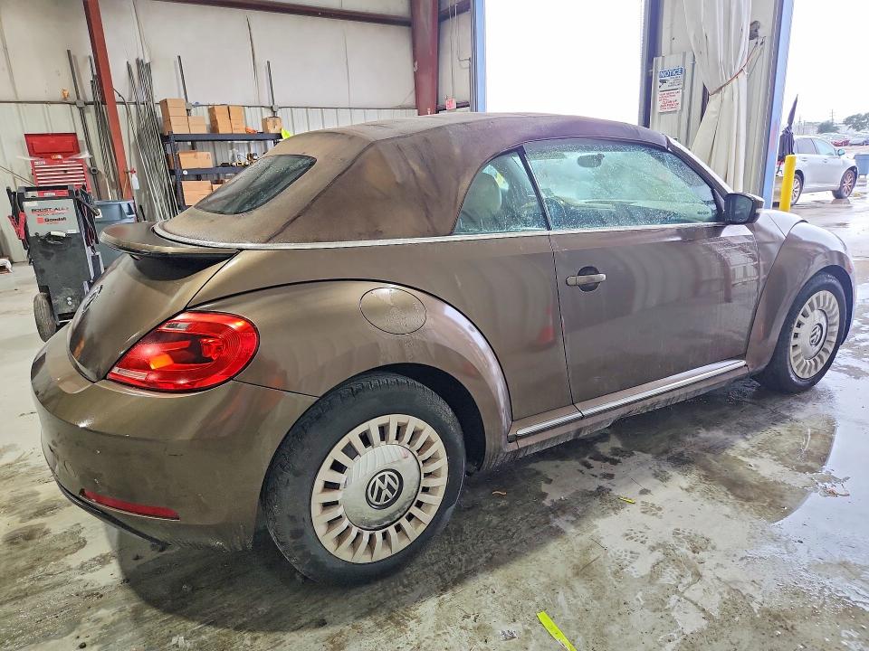 68654586 :رقم المزاد ، 3VW507AT4EM821689 vin ، 2014 Volkswagen Beetle مزاد بيع