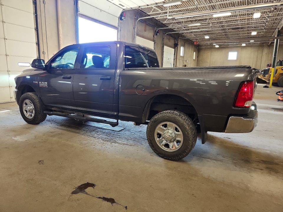 70053756 :رقم المزاد ، 3C6TR5CT4EG182981 vin ، 2014 Ram 2500 مزاد بيع