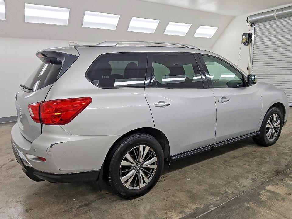 Продажа на аукционе авто 2019 Nissan Pathfinder, vin: 5N1DR2MN9KC628774, номер лота: 68184706