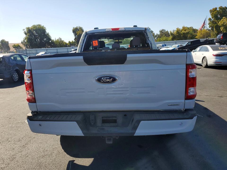 69060896 :رقم المزاد ، 1FTEX1CP2NKD51763 vin ، 2022 Ford F150 مزاد بيع