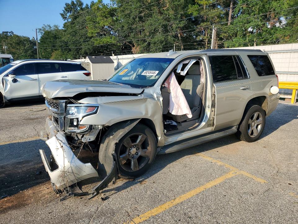 69245446 :رقم المزاد ، 1GNSCAKC0HR144563 vin ، 2017 Chevrolet Tahoe مزاد بيع