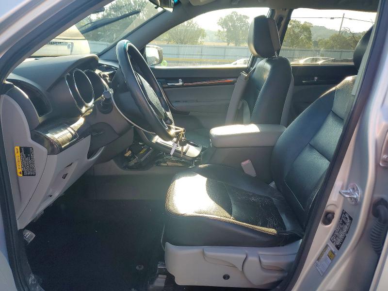 68952636 :رقم المزاد ، 5XYKT3A17CG228908 vin ، 2012 Kia Sorento مزاد بيع