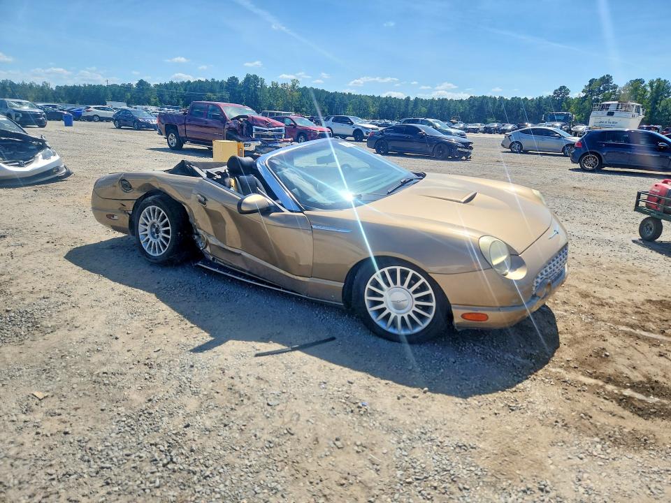 68921986 :رقم المزاد ، 1FAHP60A15Y106787 vin ، 2005 Ford Thunderbird مزاد بيع