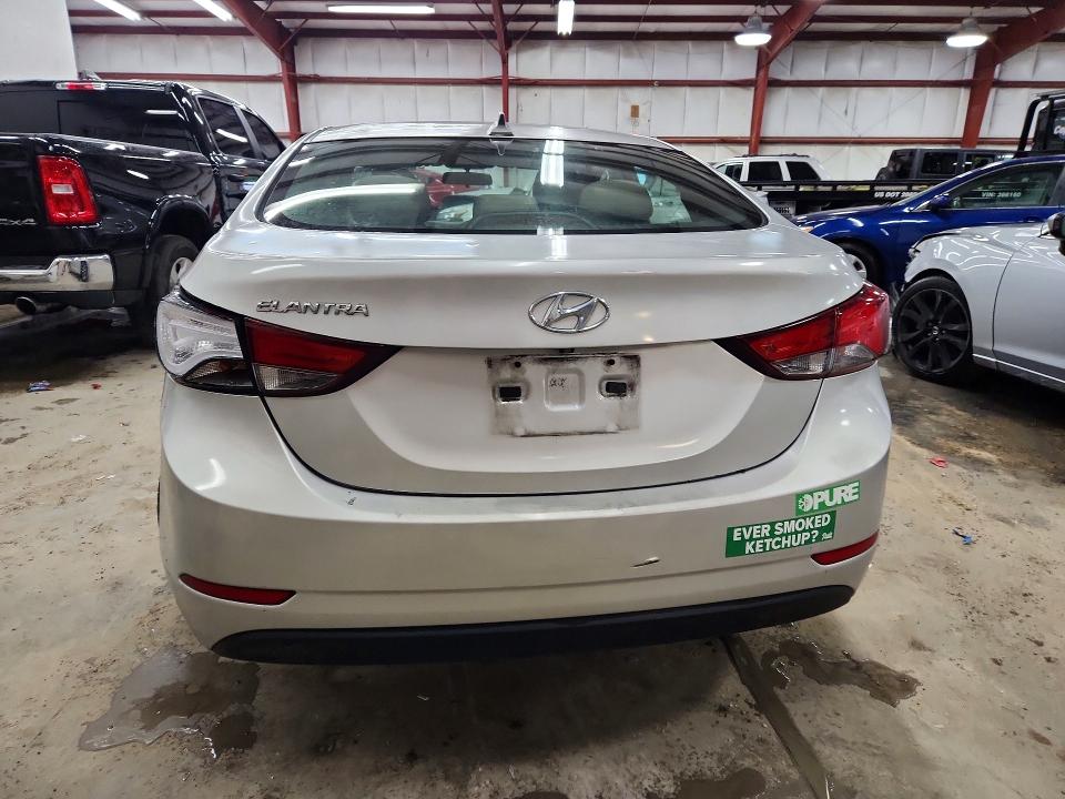 Продажа на аукционе авто 2016 Hyundai Elantra, vin: 5NPDH4AE4GH682714, номер лота: 67262856