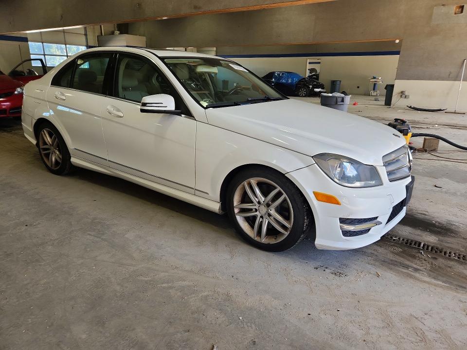 Aukcja sprzedaży 2013 Mercedes-benz C, vin: WDDGF8AB8DR247558, numer aukcji: 70291956