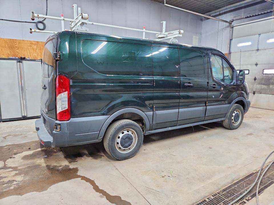 66854666 :رقم المزاد ، 1FTYR1ZG5FKB31095 vin ، 2015 Ford Transit مزاد بيع