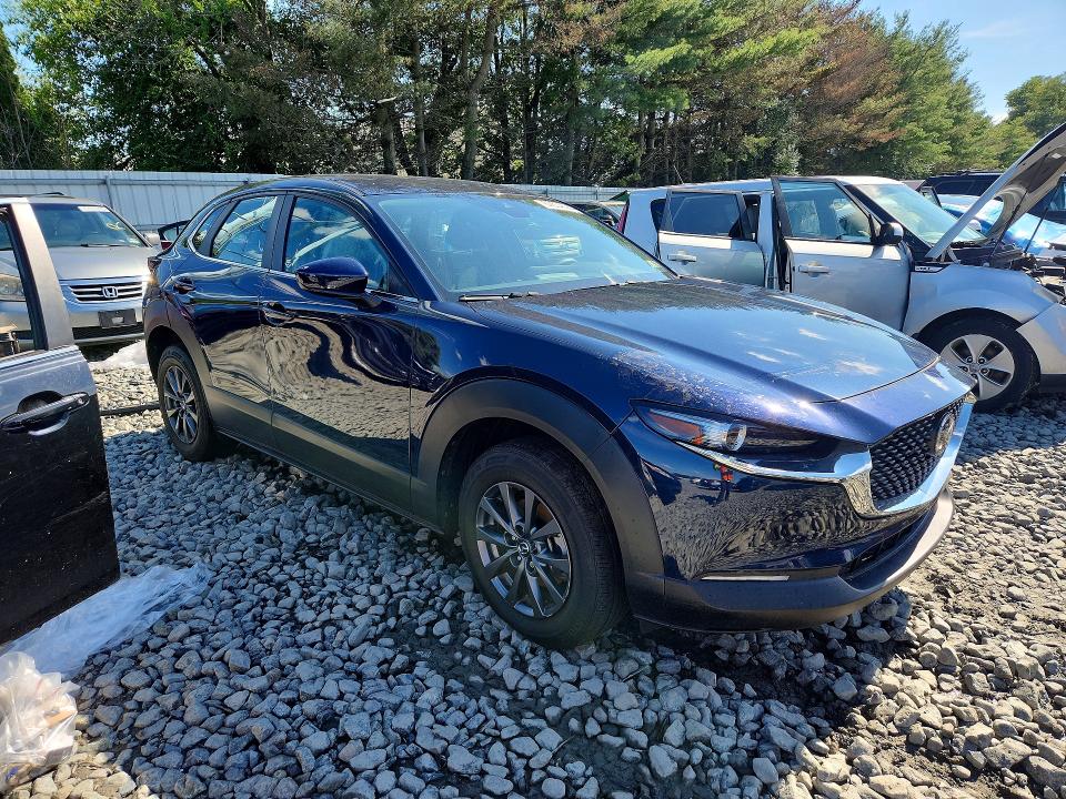 67604696 :رقم المزاد ، 3MVDMBAM6PM536234 vin ، 2023 Mazda Cx-30 مزاد بيع