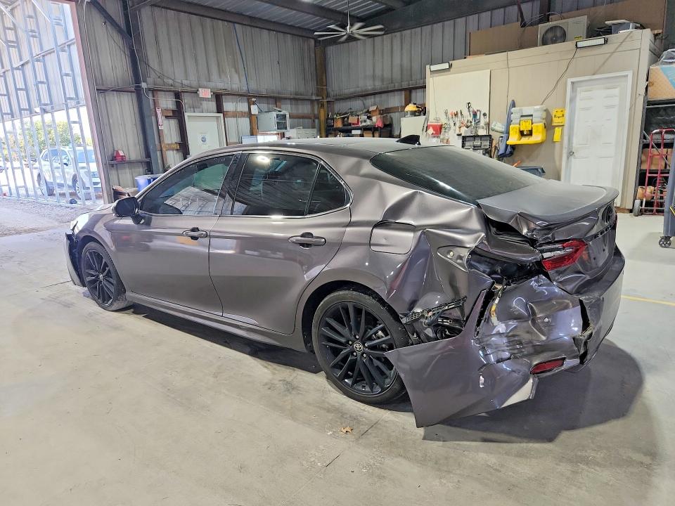 Продажа на аукционе авто 2022 Toyota Camry, vin: 4T1K61BK7NU054595, номер лота: 67732606
