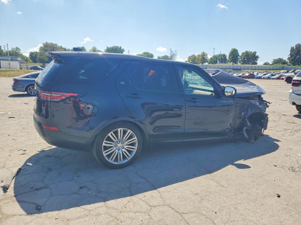 67875526 :رقم المزاد ، SALRTBBV6HA022621 vin ، 2017 Land Rover Discovery مزاد بيع