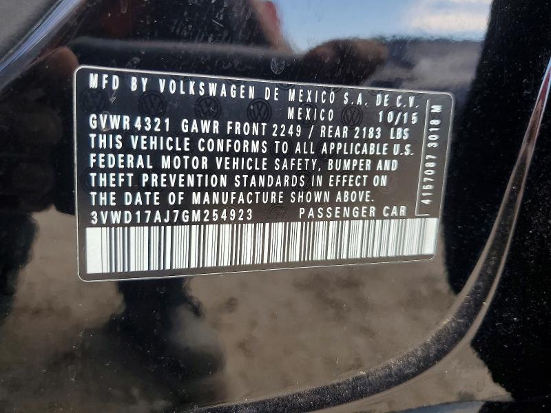 69111786 :رقم المزاد ، 3VWD17AJ7GM254923 vin ، 2016 Volkswagen Jetta مزاد بيع