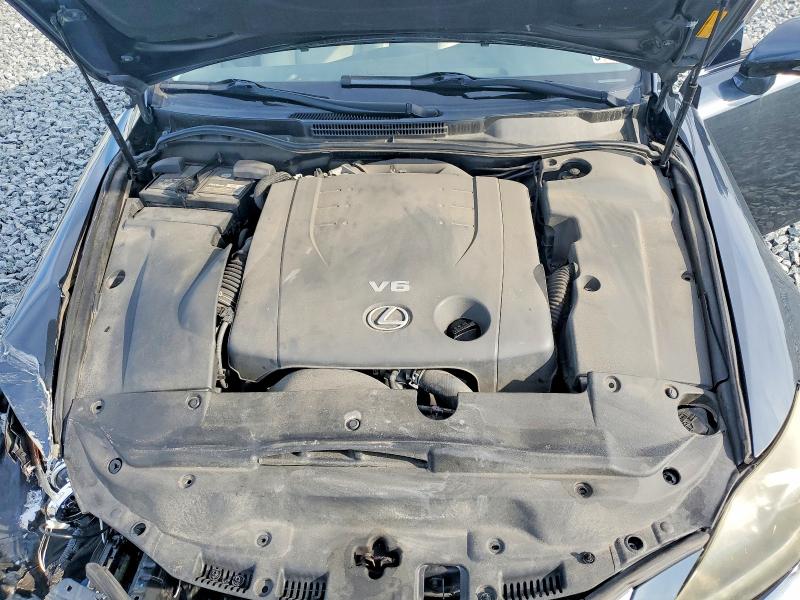 69009496 :رقم المزاد ، JTHCF5C26B5047916 vin ، 2011 Lexus Is مزاد بيع