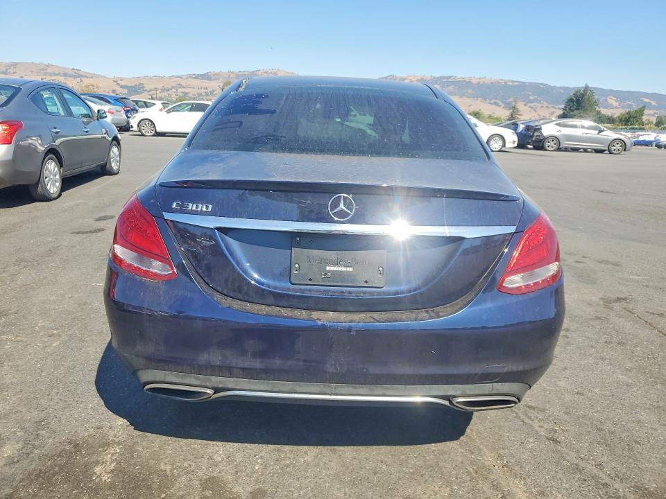 2016 Mercedes-benz C მანქანა იყიდება აუქციონზე, vin: 55SWF4JB4GU174938, აუქციონის ნომერი: 69953076