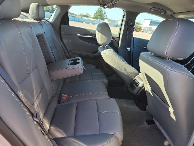 68628436 :رقم المزاد ، 2G1105S36H9196965 vin ، 2017 Chevrolet Impala مزاد بيع